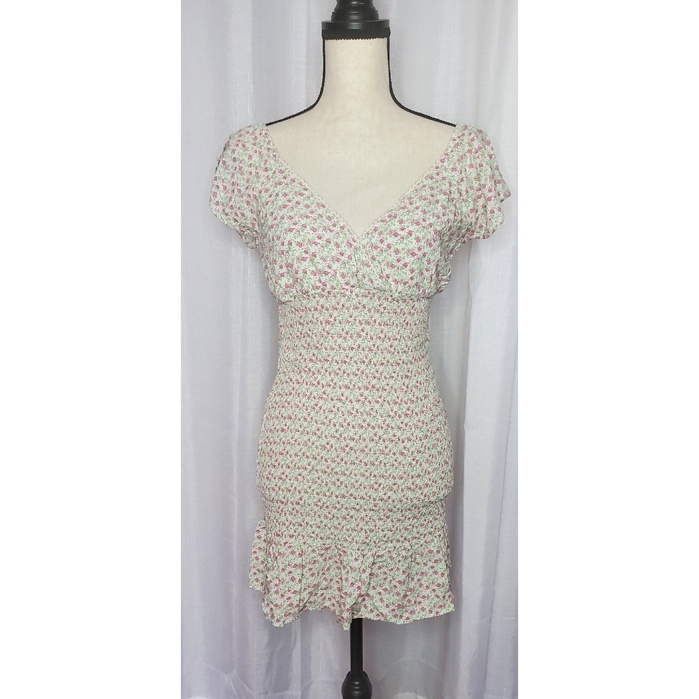 Wild Fable Slip On Dress L Floral Prairie Stretch V Smocked Romantic Sundress A6
